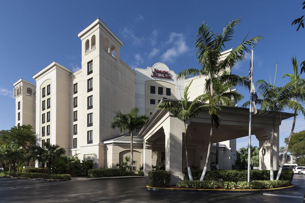 Hampton Inn & Suites Miami-Doral Dolphin Mall Экстерьер фото