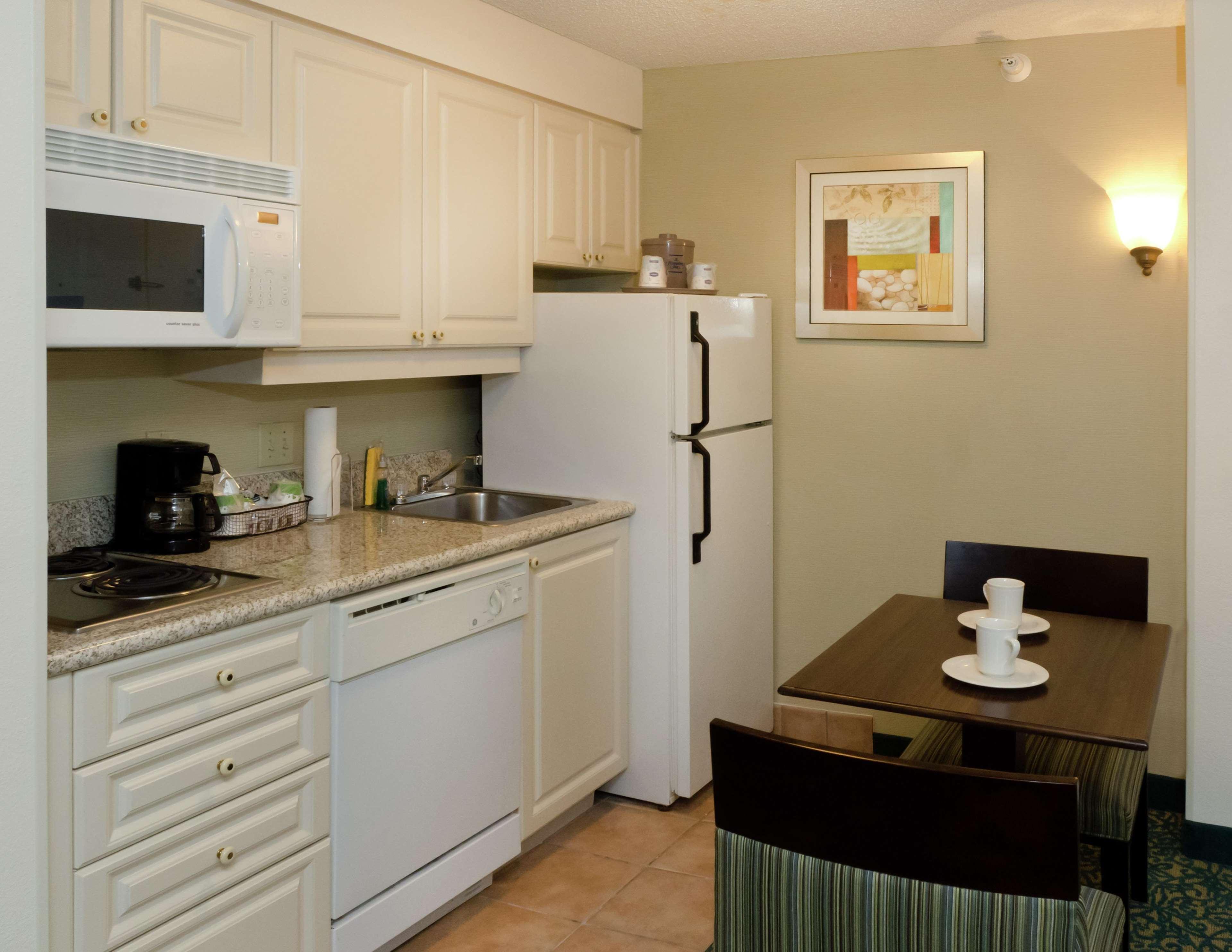 Hampton Inn & Suites Miami-Doral Dolphin Mall Номер фото