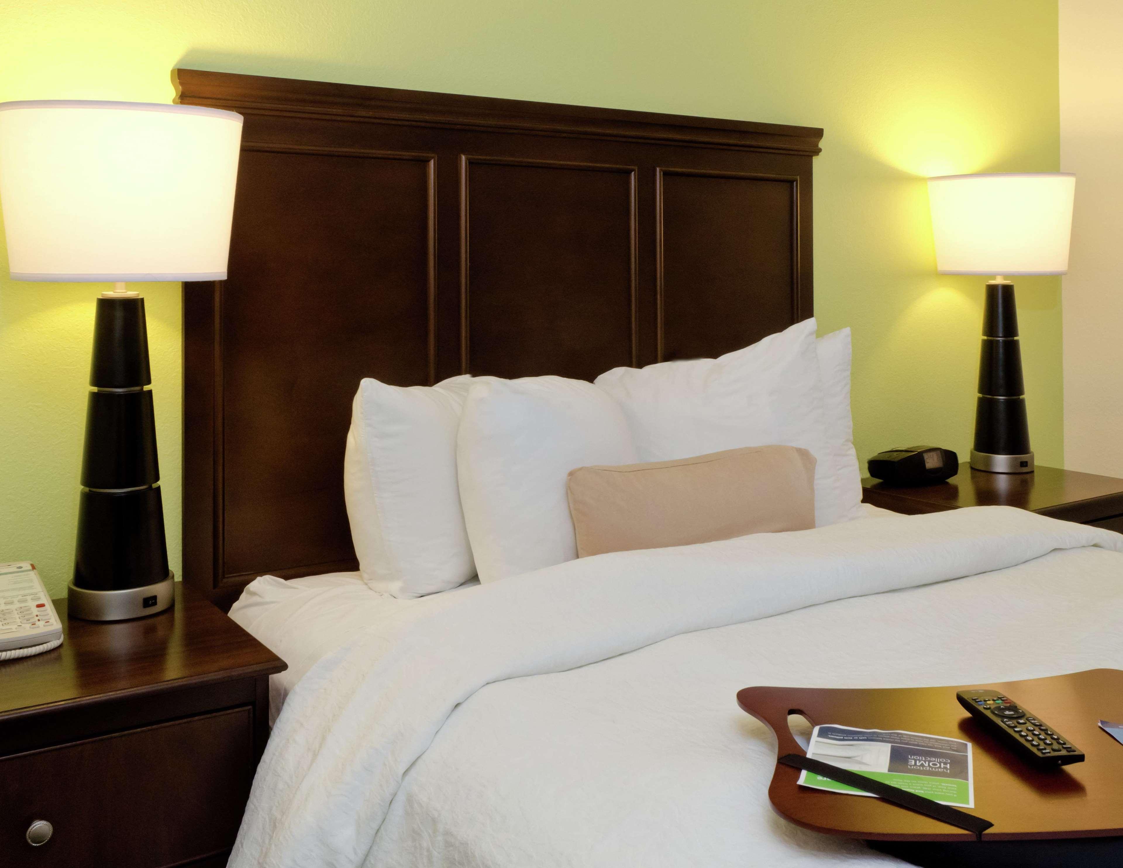 Hampton Inn & Suites Miami-Doral Dolphin Mall Номер фото