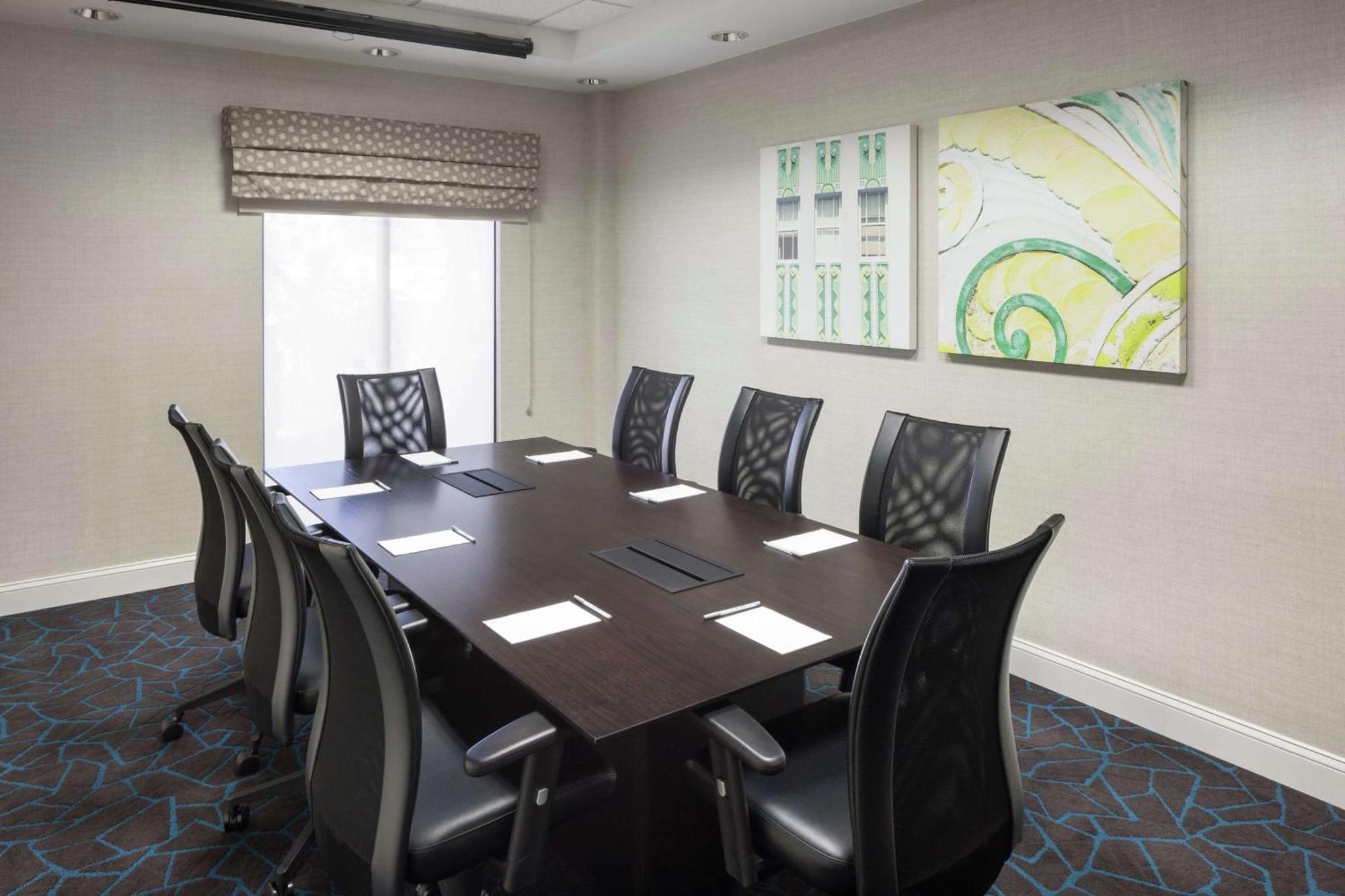 Hampton Inn & Suites Miami-Doral Dolphin Mall Экстерьер фото