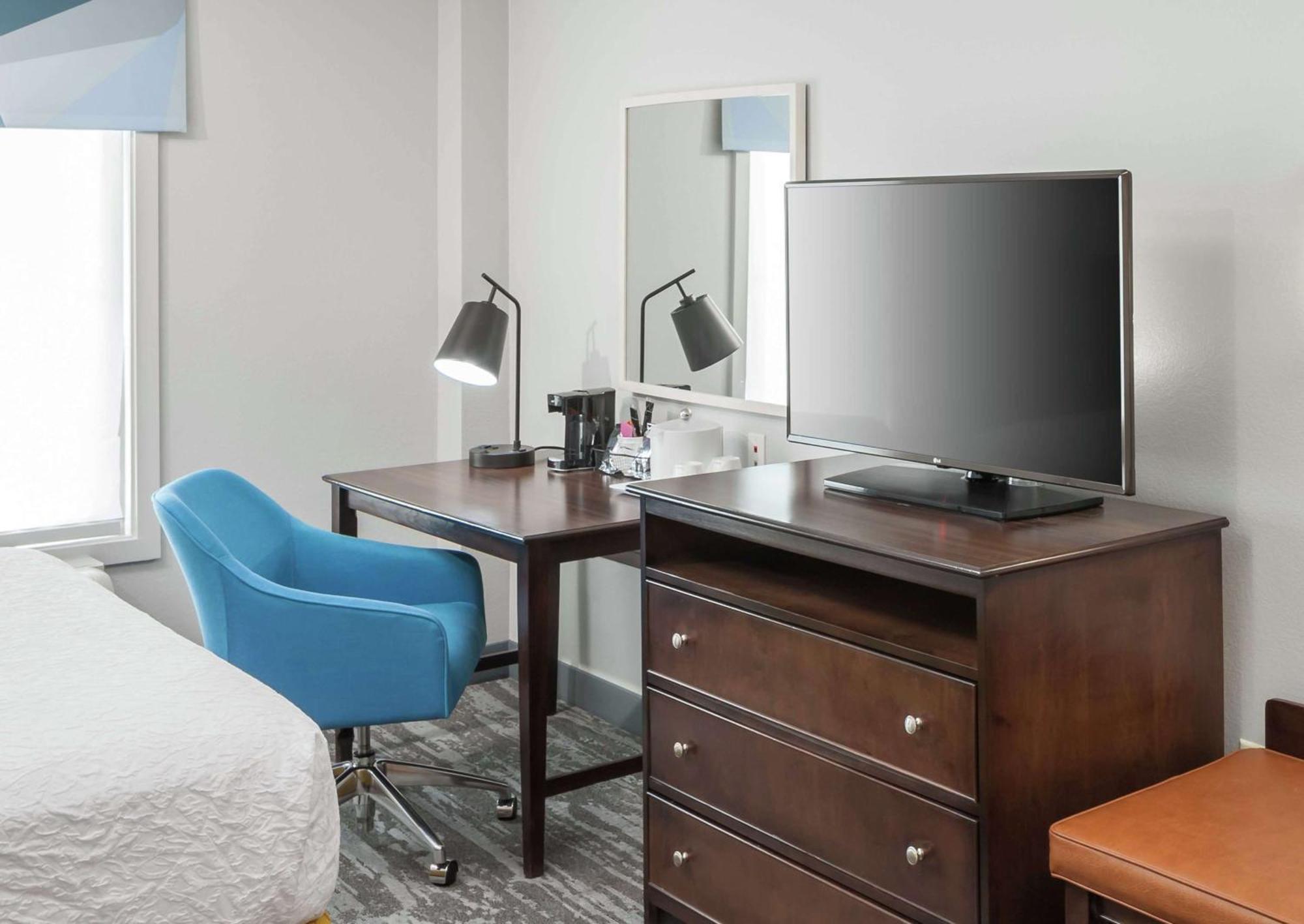 Hampton Inn & Suites Miami-Doral Dolphin Mall Экстерьер фото
